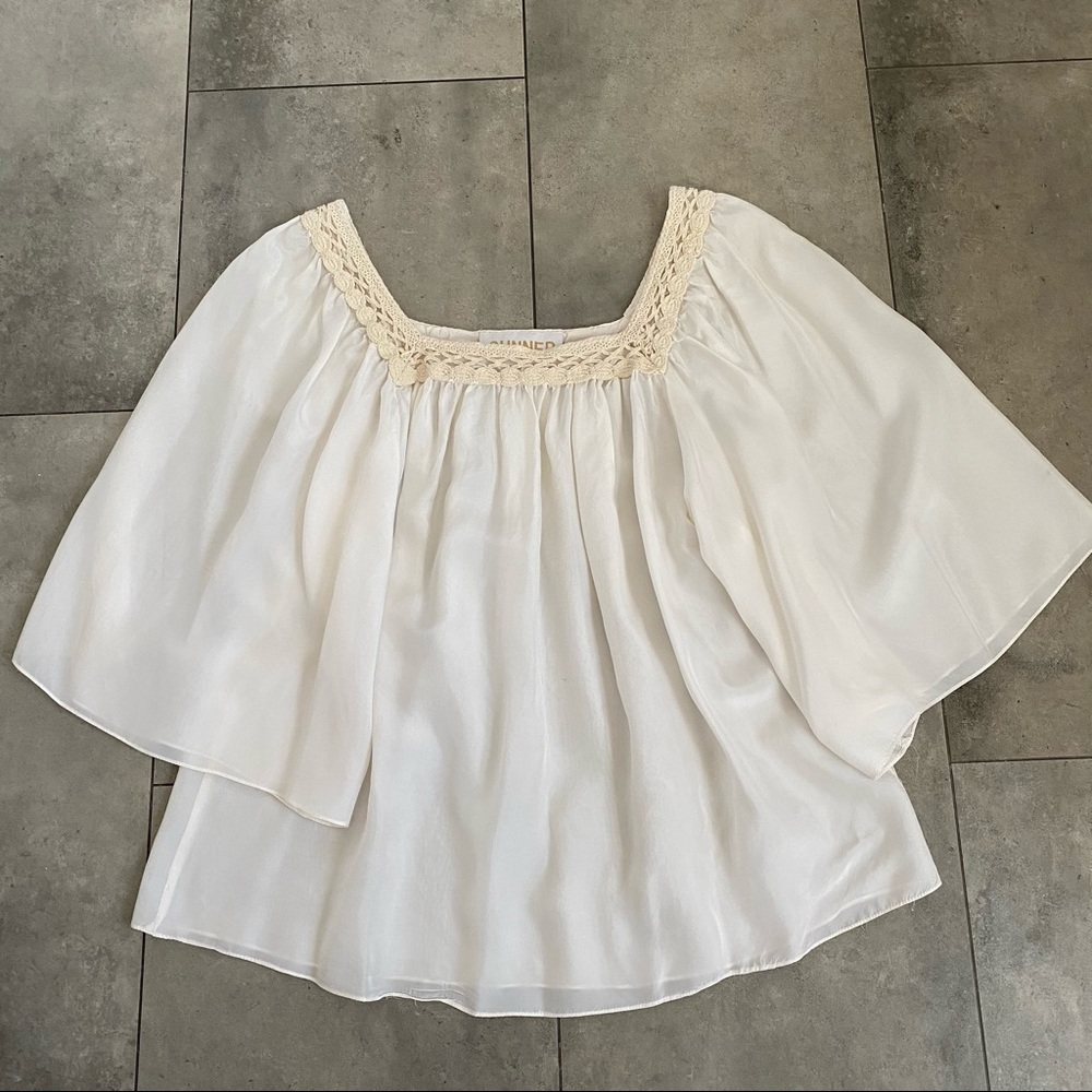 SUNNER cream silk flowy blouse Small